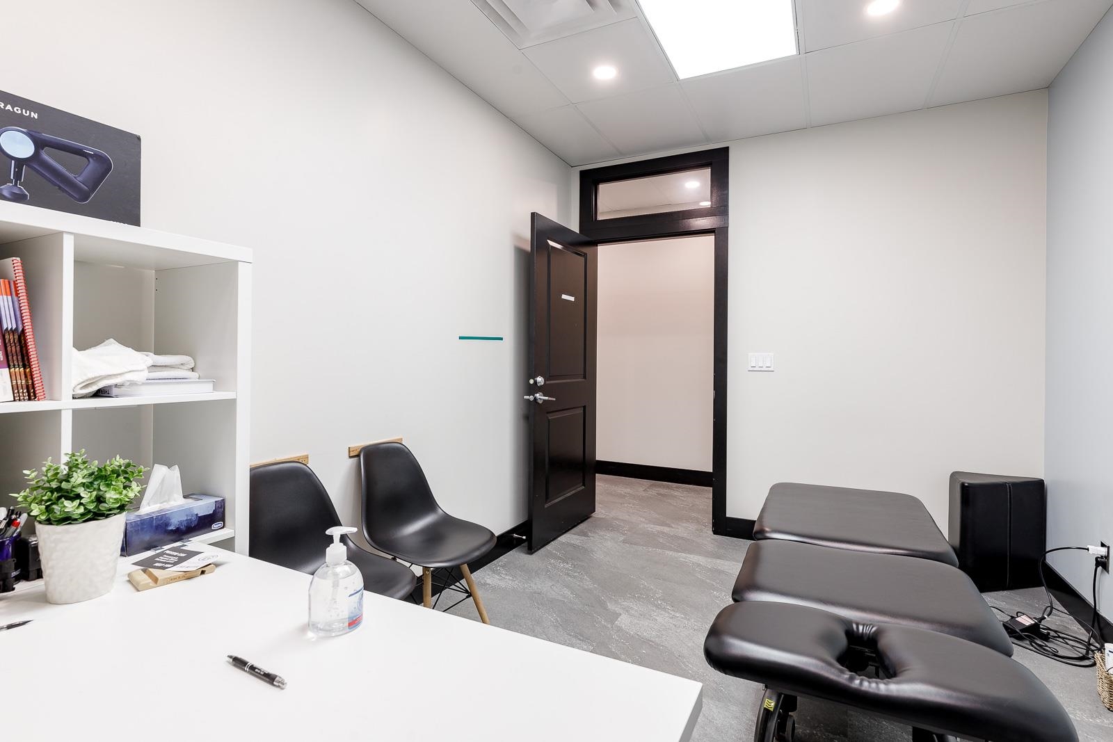 2 2617 ST JOHNS STREET, #2