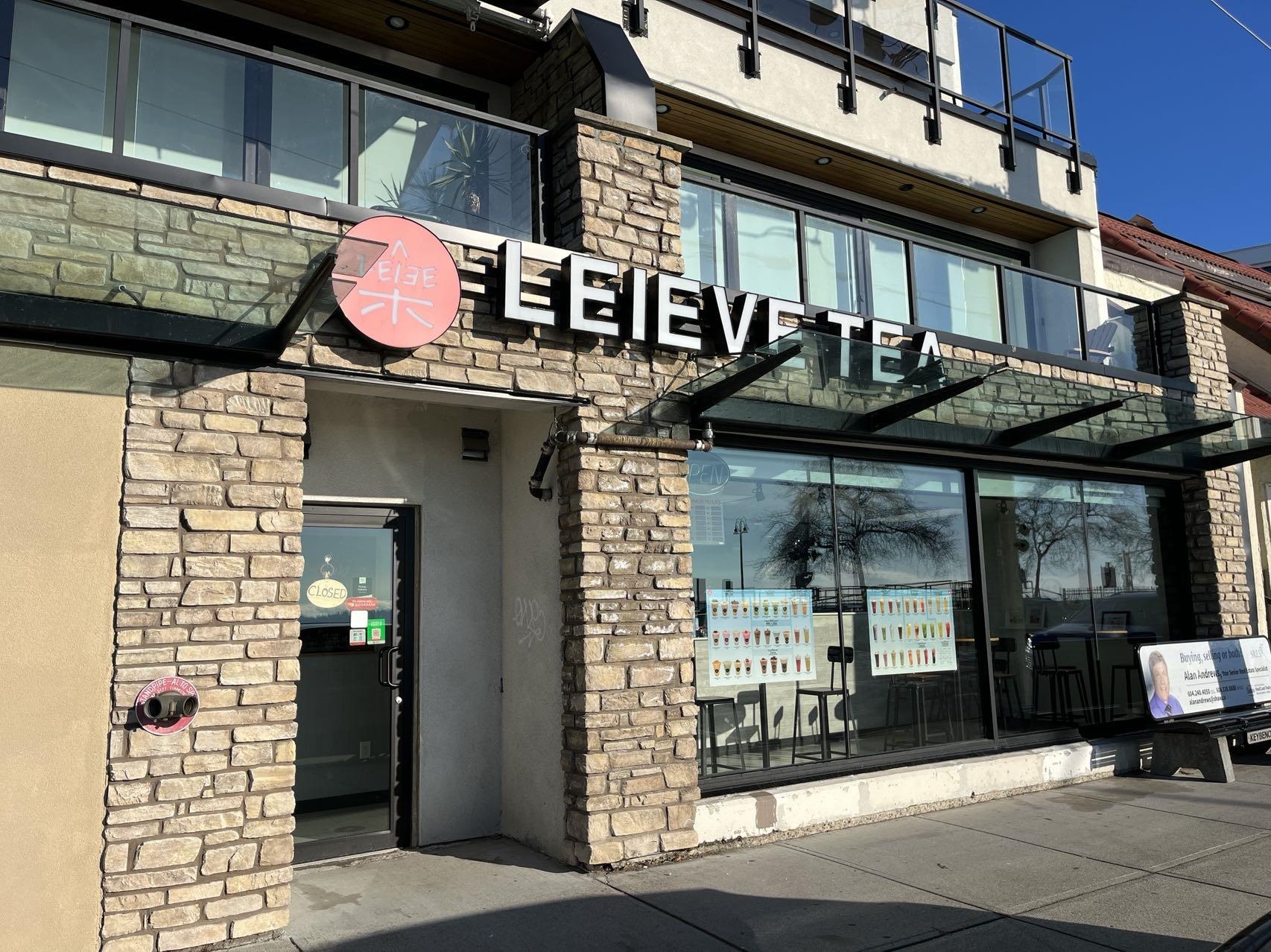 101 15581 MARINE DRIVE, #101