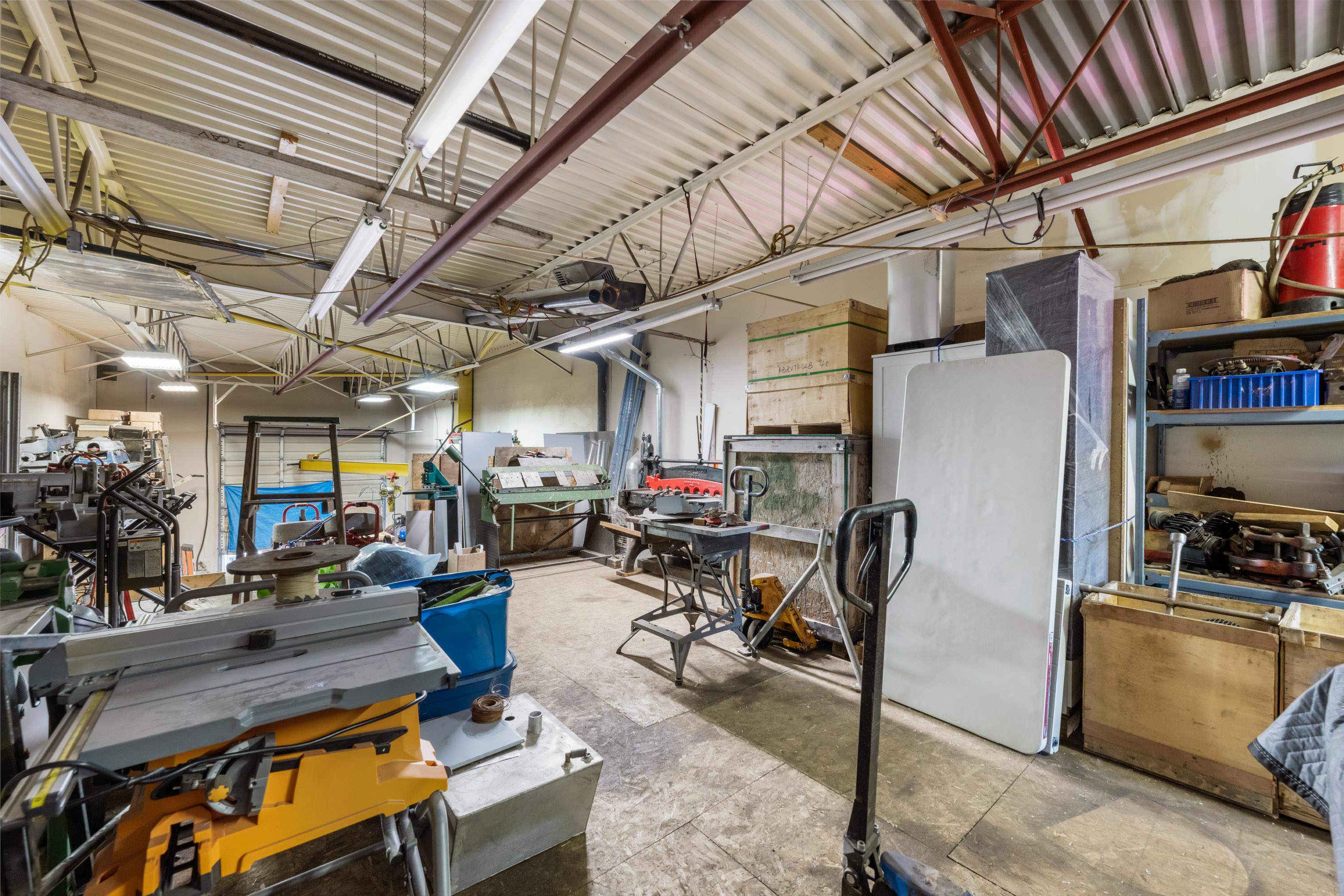 3 5498 PRODUCTION BOULEVARD, #3
