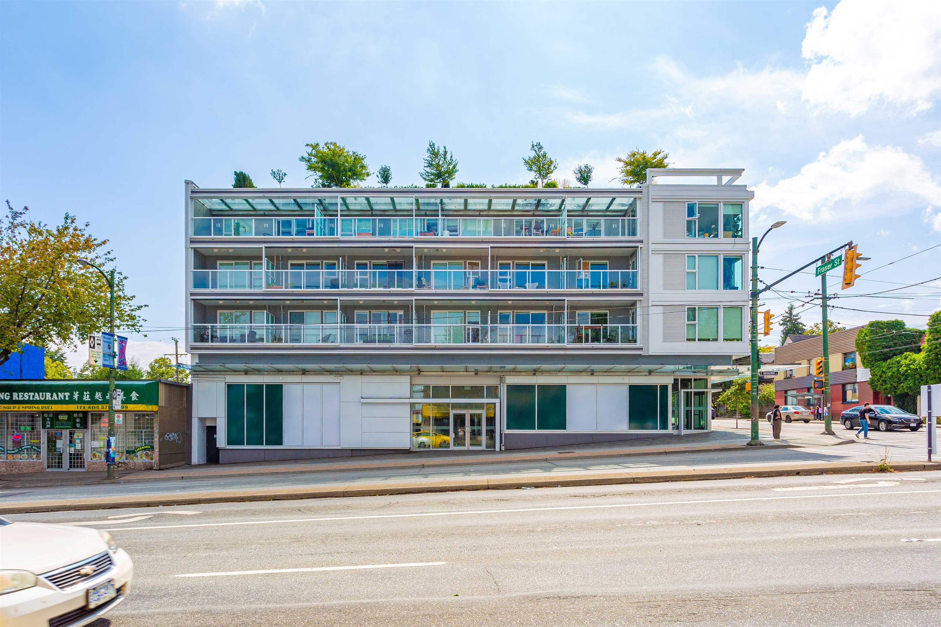 706 E BROADWAY