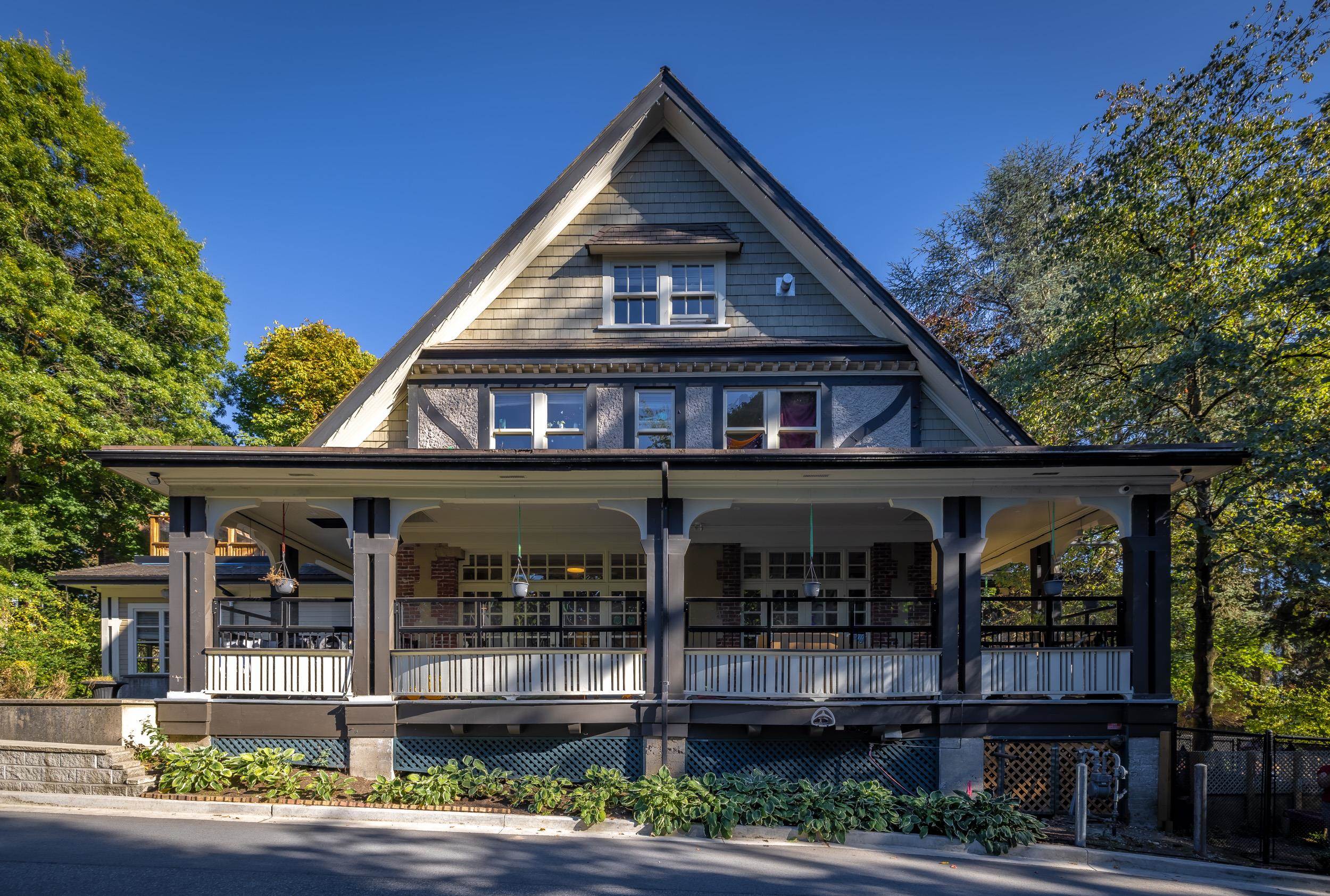 350 E 2ND STREET