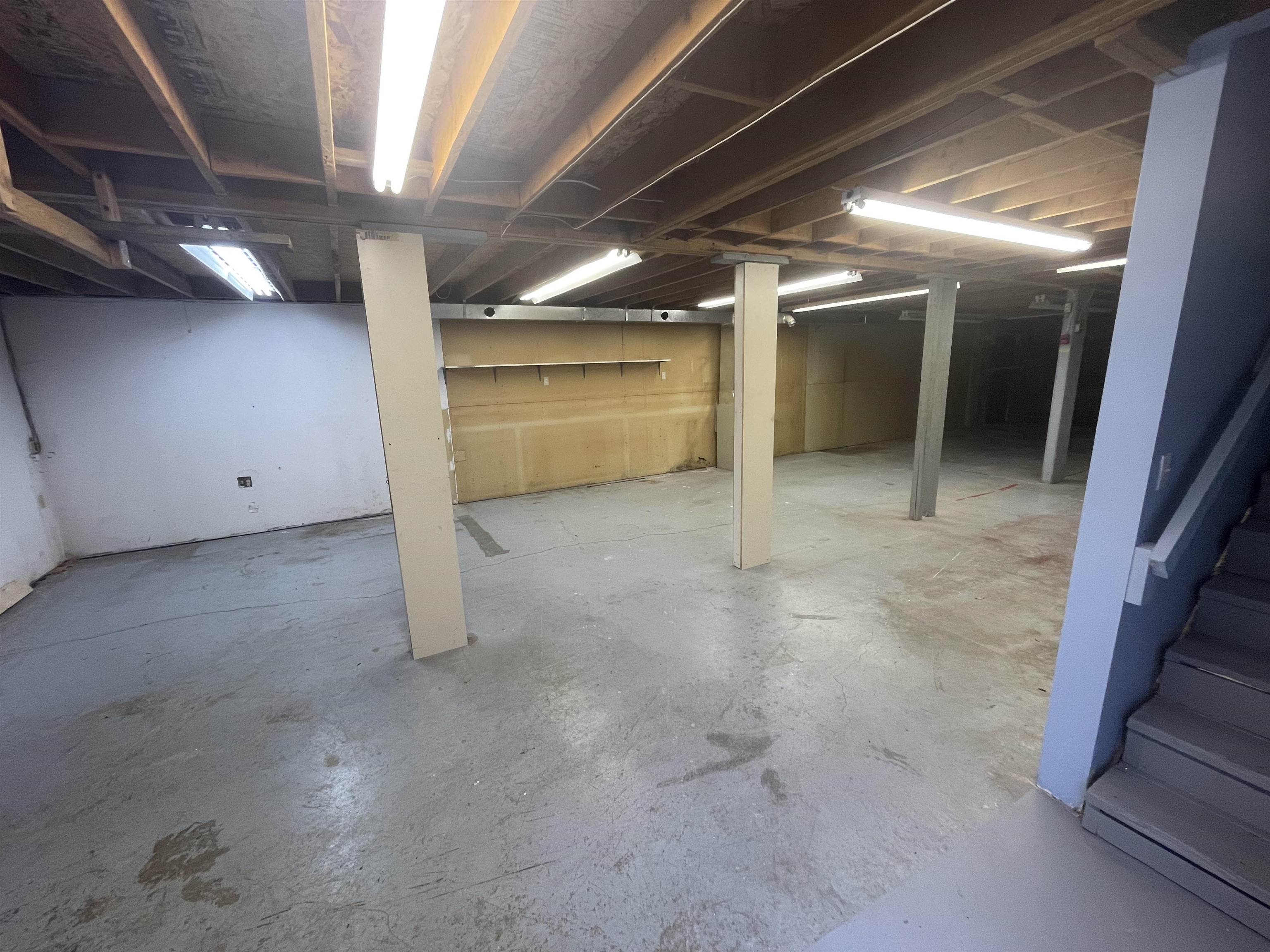6 3009 MURRAY STREET, #6