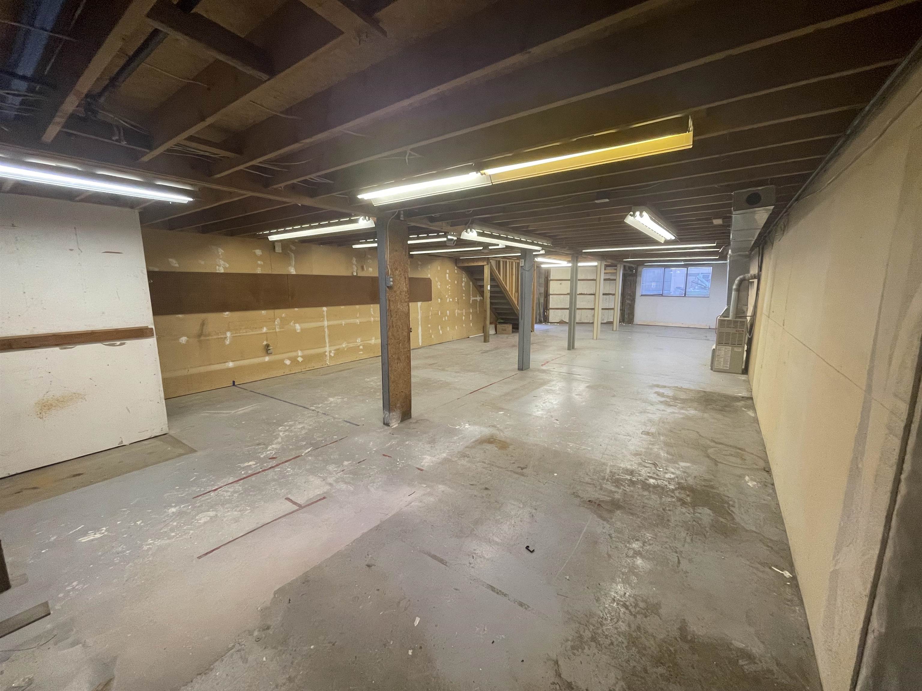 6 3009 MURRAY STREET, #6