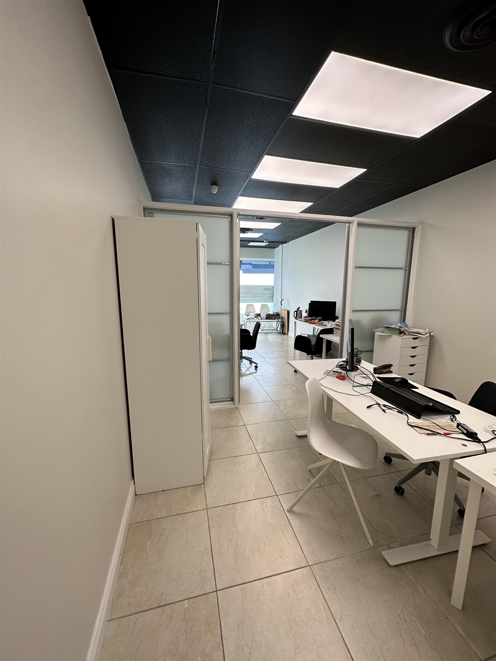 101 223 W BROADWAY, #101