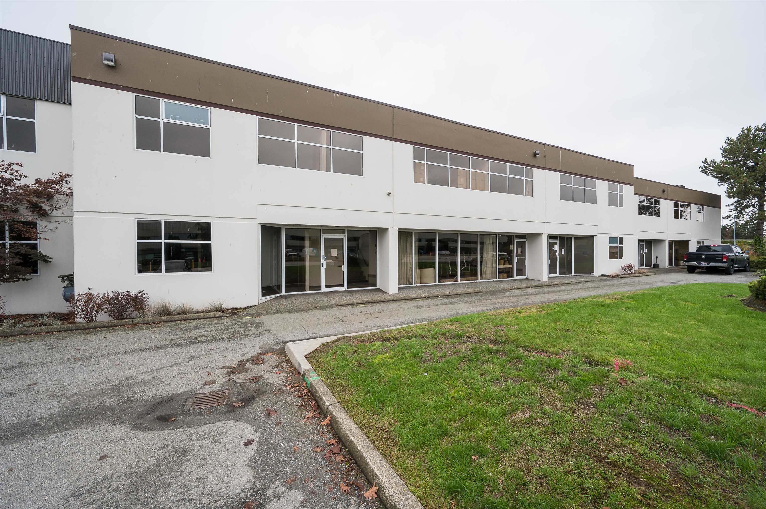 109-112 1090 CLIVEDEN AVENUE, #109-112