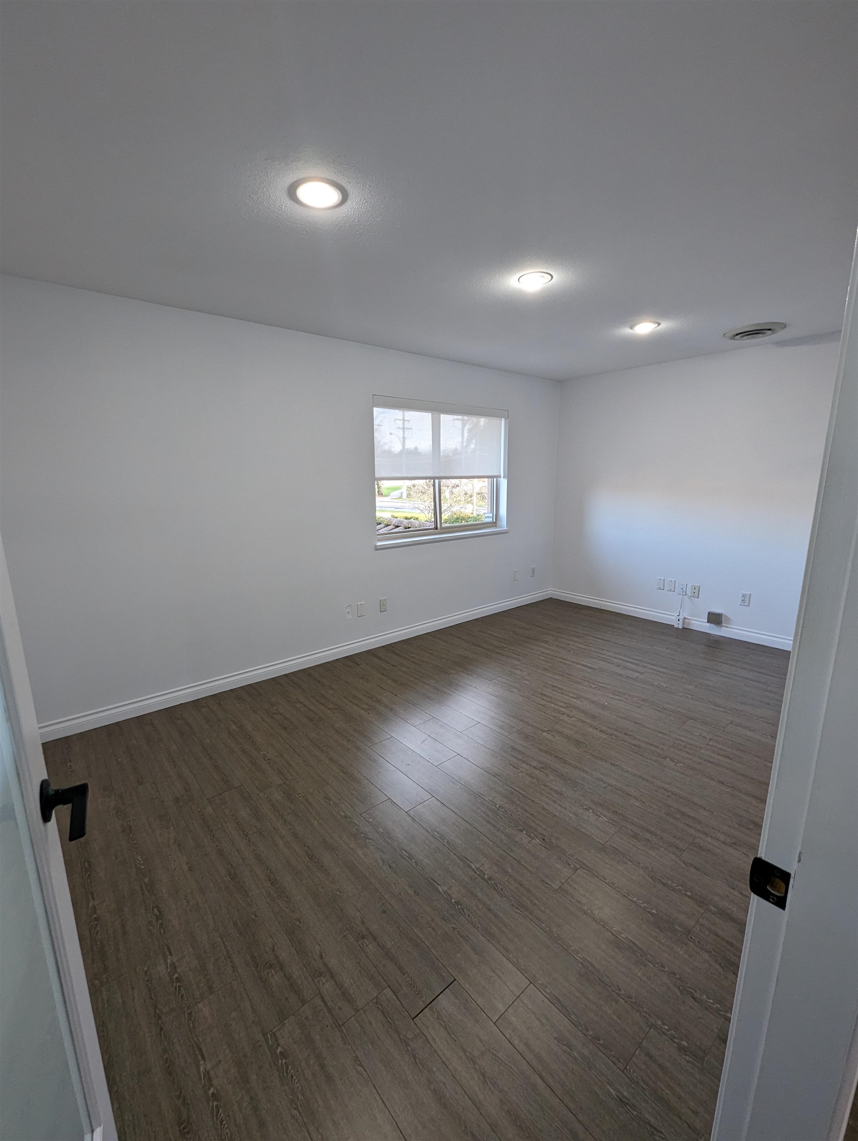204 3237 KING GEORGE BOULEVARD, #204