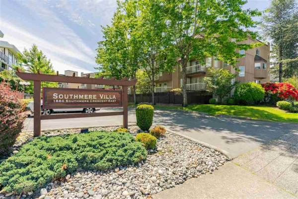 212 1860 SOUTHMERE CRESCENT, White Rock