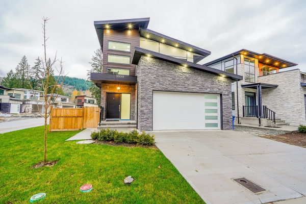 36689 DIANNE BROOK AVENUE, Abbotsford