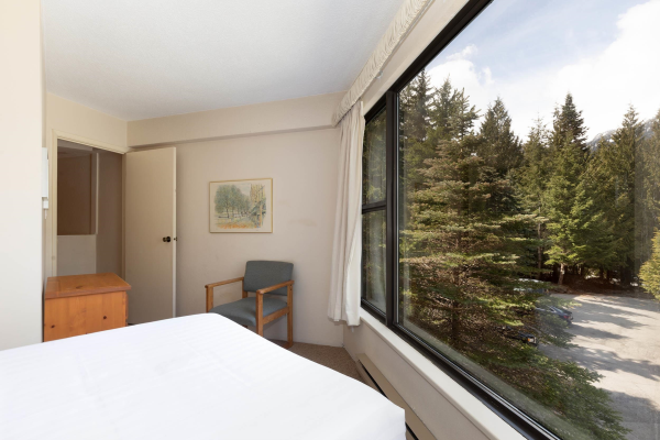 6B 2561 TRICOUNI PLACE, Whistler