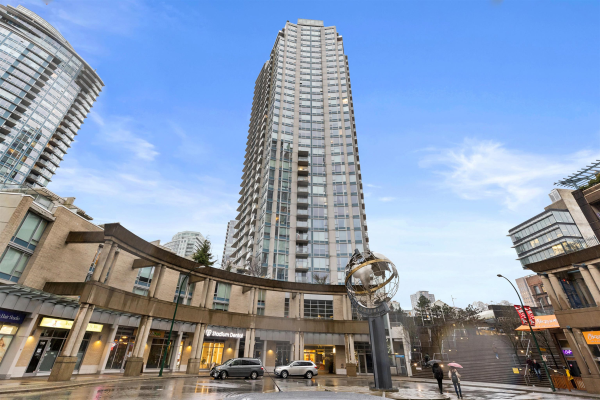 3207 188 KEEFER PLACE, Vancouver