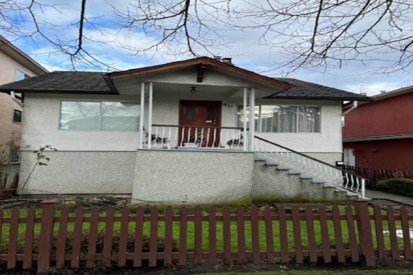 471 E 16TH AVENUE, Vancouver