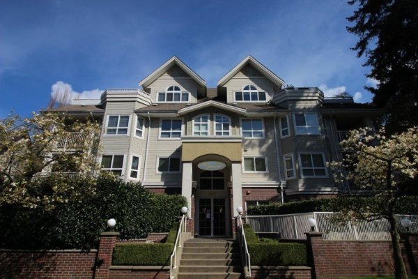 101 130 W 22ND STREET, North Vancouver