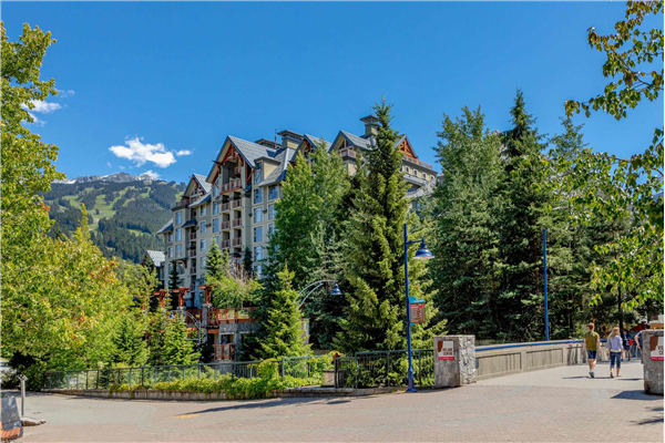 9904 4299 BLACKCOMB WAY, Whistler