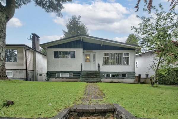 4325 BOUNDARY ROAD, Vancouver