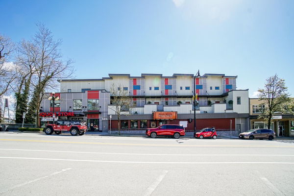 304 250 COLUMBIA STREET, New Westminster