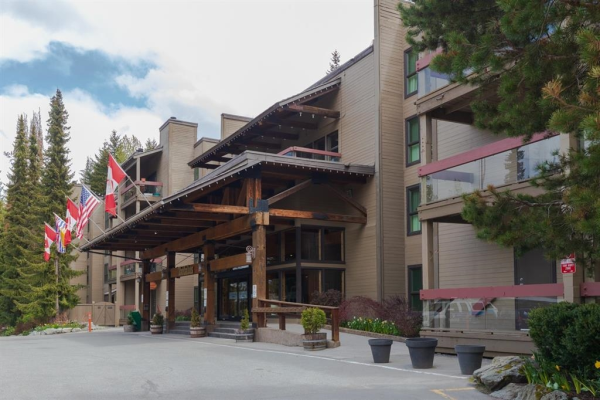 206 4200 WHISTLER WAY, Whistler