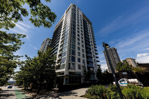 602 158 W 13TH STREET, North Vancouver