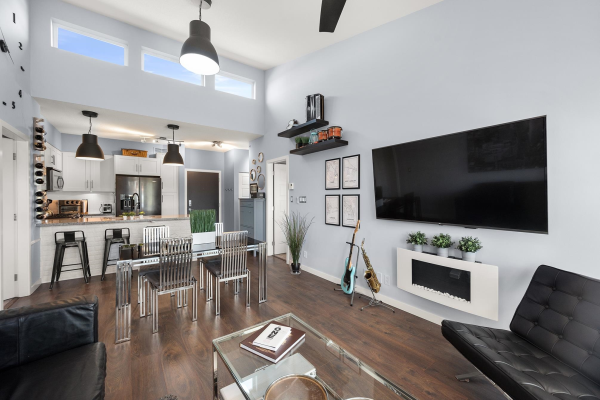 409 23215 BILLY BROWN ROAD, Langley