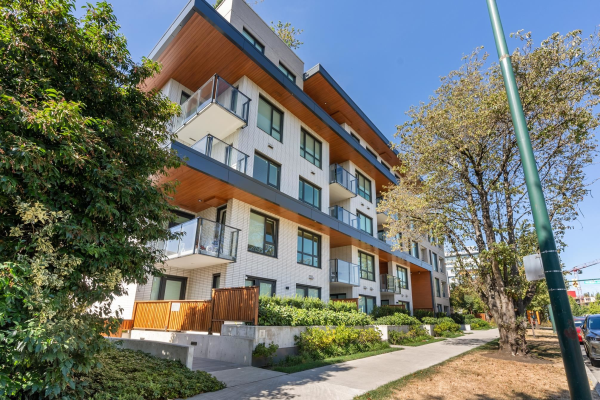 409 5383 CAMBIE STREET, Vancouver