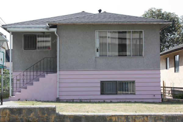 3228 VANNESS AVENUE, Vancouver