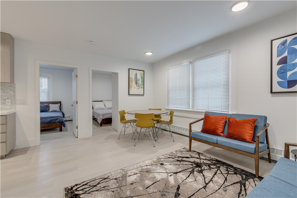103 1425 HARO STREET, Vancouver