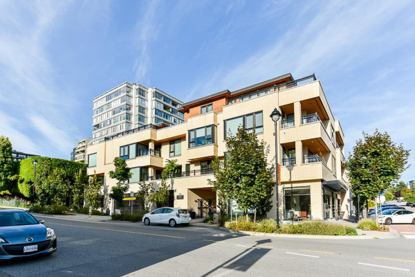 203 522 15TH STREET, Vancouver
