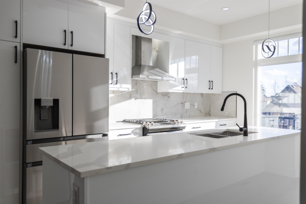 5 23108 LOUGHEED HIGHWAY, Maple Ridge