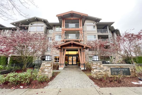 505 3110 DAYANEE SPRINGS BOULEVARD, Coquitlam