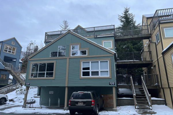 4 2028 INNSBRUCK DRIVE, Whistler