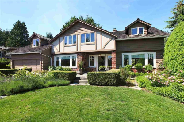 4105 RIPPLE ROAD, West Vancouver