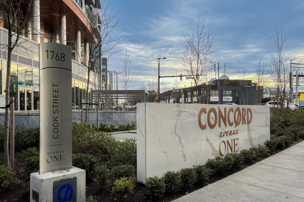 917 1768 COOK STREET, Vancouver