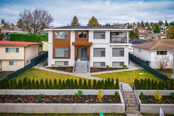 5021 PARKER STREET, Burnaby