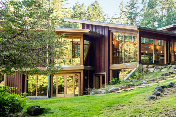 527 COLLINS ROAD, Bowen Island