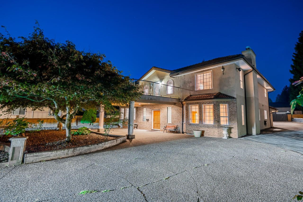 1413 WINSLOW AVENUE, Coquitlam