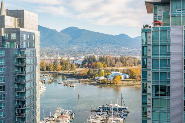 1901 1499 W PENDER STREET, Vancouver