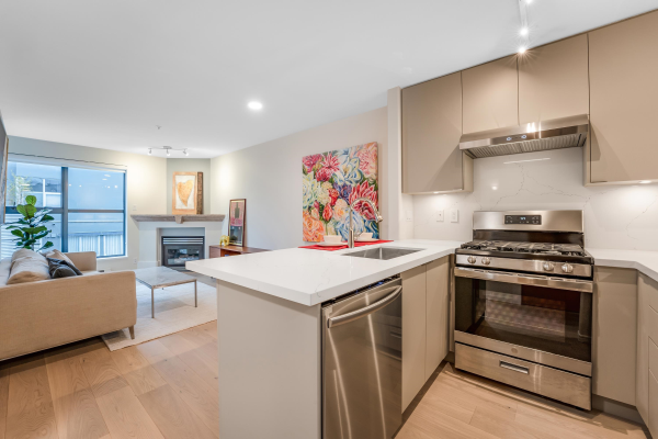 404 2688 VINE STREET, Vancouver