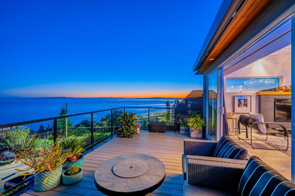 15051 ROYAL AVENUE, White Rock