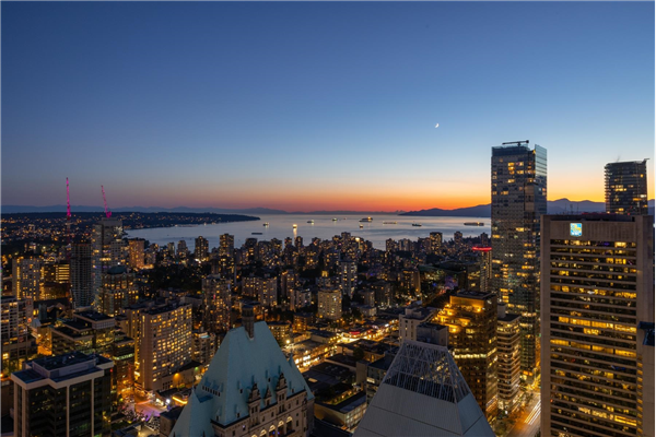 4801 667 HOWE STREET, Vancouver