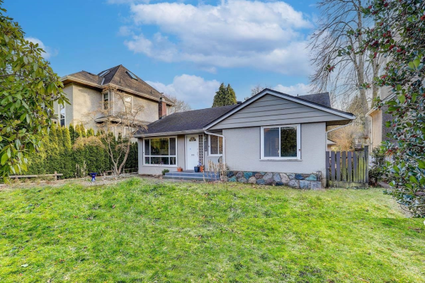 2016 W 48TH AVENUE, Vancouver