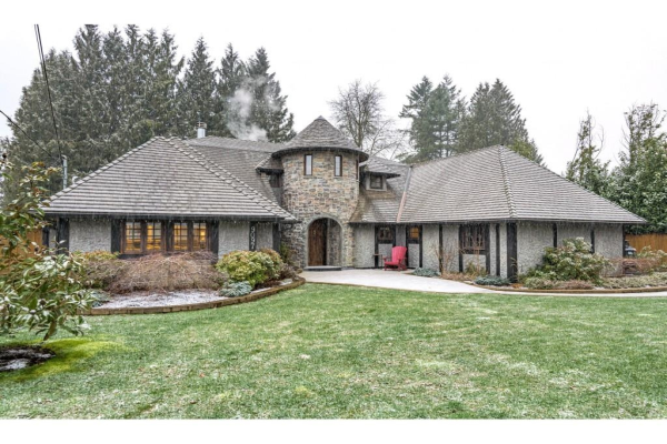 9097 KING STREET, Langley