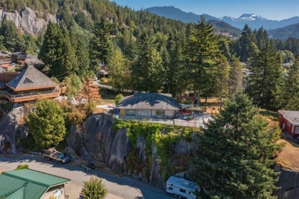 38287 VISTA CRESCENT, Squamish