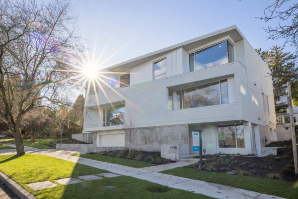 3595 PUGET DRIVE, Vancouver