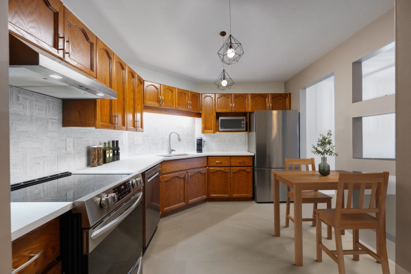 206 2410 EMERSON STREET, Abbotsford