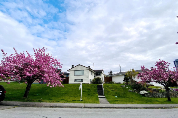 4770 FAIRLAWN DRIVE, Burnaby