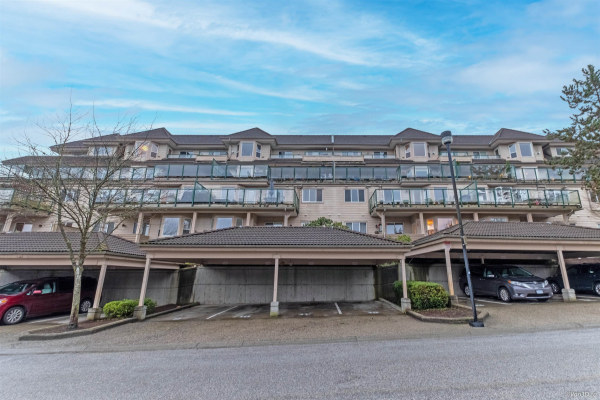 310 121 SHORELINE CIRCLE, Port Moody