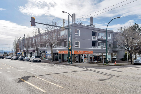 209 688 E 56 AVENUE, Vancouver