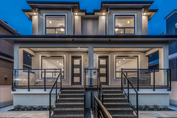 371 E 65TH AVENUE, Vancouver