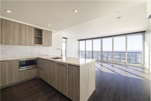 4502 4730 LOUGHEED HIGHWAY, Burnaby