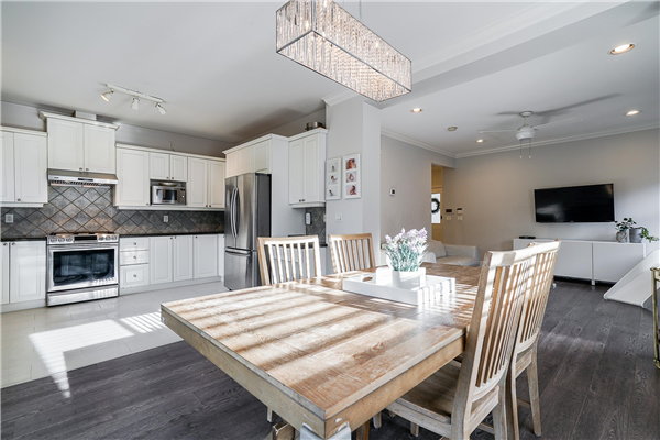 248 HART STREET, Coquitlam