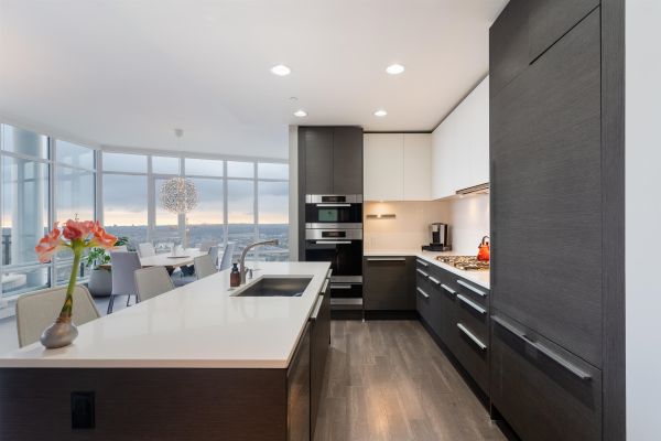 4504 2008 ROSSER AVENUE, Burnaby